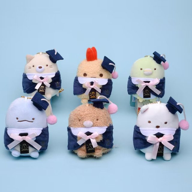 Sumikkogurashi Plüsch-Schlüsselanhänger, Pinguin, akademischer Kleid-Stil - Bild 1