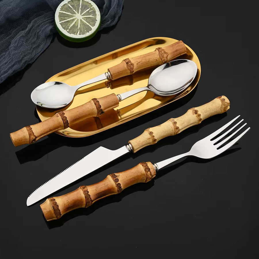 Uniturcky Besteckset aus Edelstahl und Bambusholz in Silber und Braun mit Messer, Löffel und Gabel - Bild 2