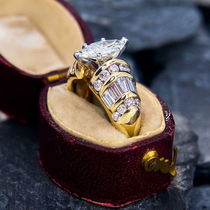Huitan Damenring, Bicolor, Zirkonia, Gold - Bild 2