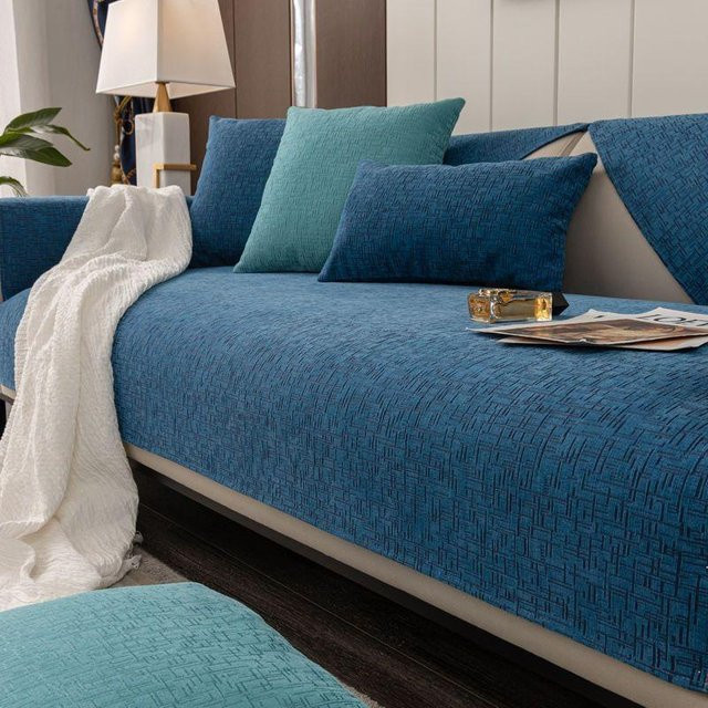 Rutschfester Chenille Sofabezug mit dunklem Muster von Super Six, B/B: 70 x 70 cm - Bild 1