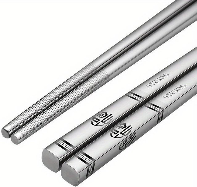 NATAWA Essstäbchen aus 316 Edelstahl in Grau, rutschfeste Metall-Essstäbchen mit Lasergravur und poliertem Finish - Bild 1