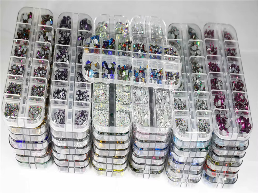 zhanwSP Hot Fix Strass Set aus Glas in verschiedenen Größen und Farben Multicolor und Gelb für DIY-Projekte - Bild 1