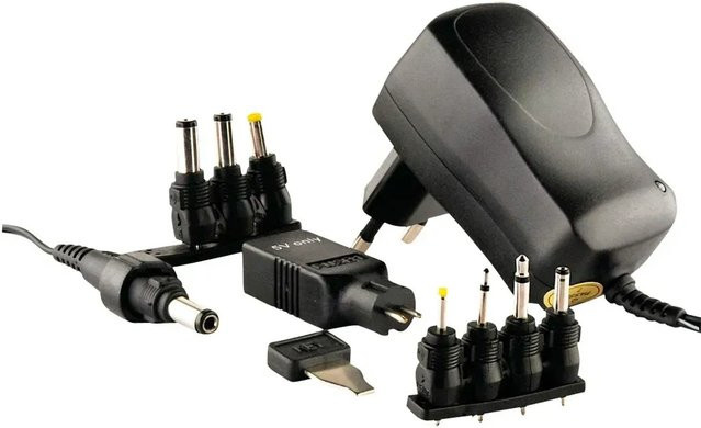 Schwaiger Universal-Steckernetzgerät NG600USB 011 mit USB-A Anschluss in Schwarz - Bild 1