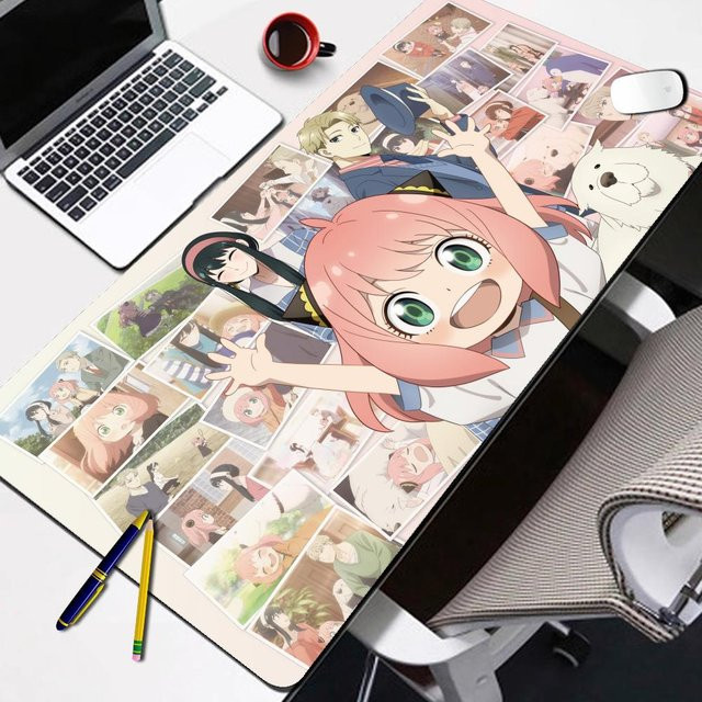 XXL Speed Mauspad Anime Spionage-Mädchen aus Naturkautschuk, rutschfest und mit verstärkten Kanten, Schreibtischunterlage für PC-Gamer, B/T: 90 x 40 cm, Multicolour - Bild 1