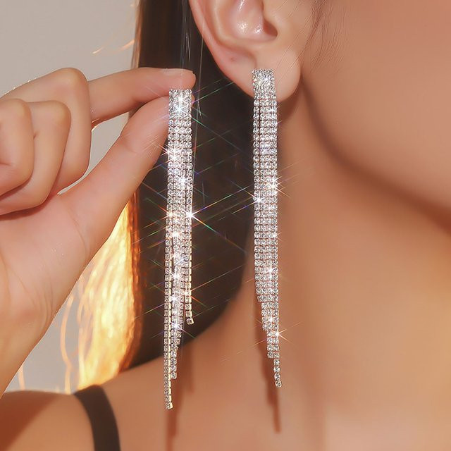 Treazy Ohrringe, 4 Linien Strass Kristall Quaste, Damen - Bild 1