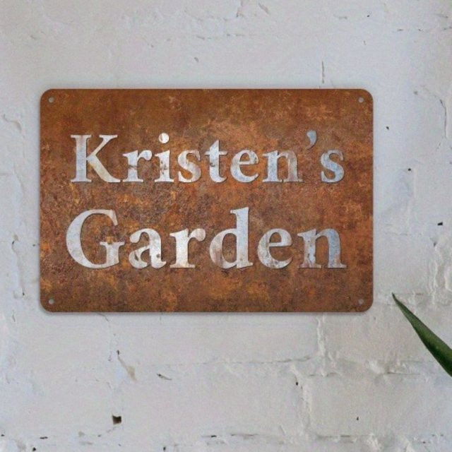 HELLOYOUNG Personalisiertes Gartenschild aus Aluminium in Braun im Vintage-Design, B/H: 30,48 x 20,32 cm - Bild 1