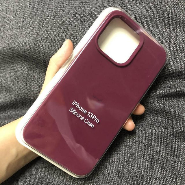Stoßfeste Silikonhülle von KH Mobile Phone Accessories für iPhone 15 14 13 12 11 Pro Max in Purple - Bild 1