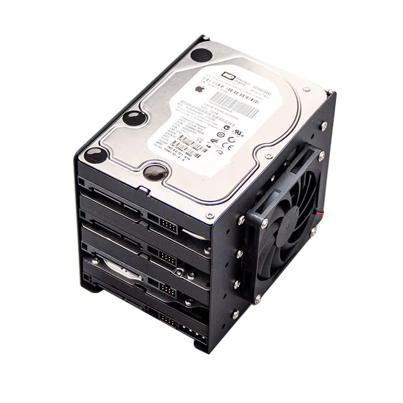 DEBROGLIE Mechanische Festplattenhalterung aus Metall für 4x 3,5 Zoll HDDs in Schwarz mit integrierter Lüfterkühlung für PC-Gehäuse - Bild 2