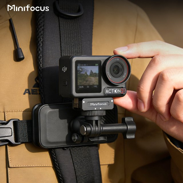 MINIFOCUS Magnetische Halterung 360 Grad drehbarer Rucksack-Clip für GoPro, Akaso, Insta360 und DJI Action Kameras, Farbe: Schwarz - Bild 1