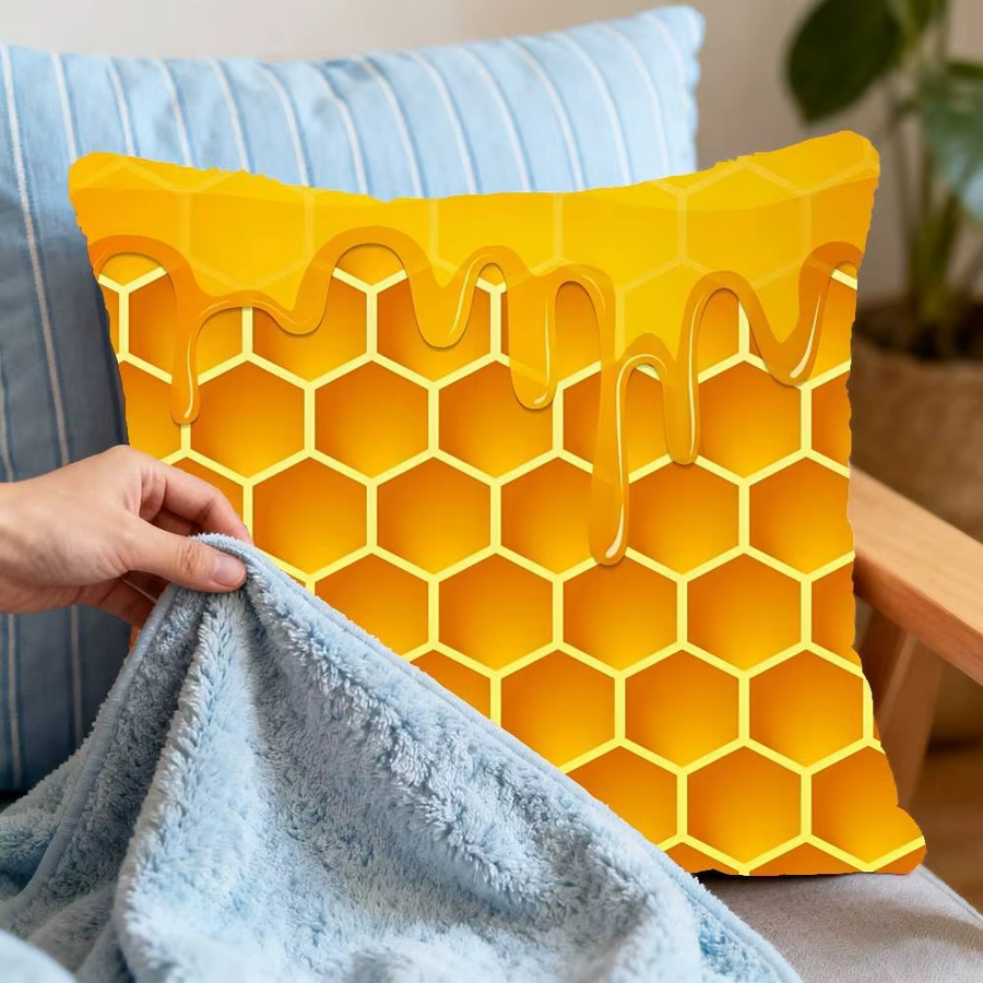 Bee & Letter Grafischer Kissenbezug aus Polyester mit Tiermotiv, B/B/H: 40 x 40 x 40 cm - Bild 3