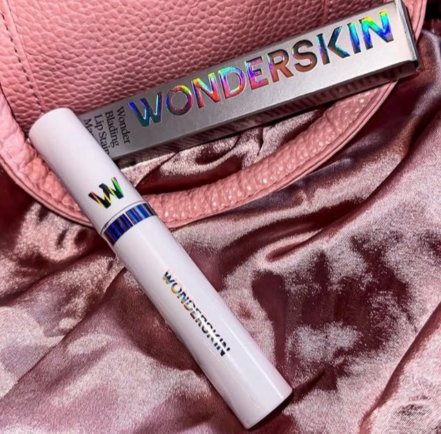Wonderskin Wonder Blading Lip Dyeing Mask XOXO Romance, 4 ml, Matte - Bild 1