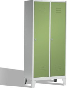 C+P Umkleidespind Classic mit 2 Abteilen auf Füßen, Front Resedagrün und Korpus Lichtgrau, H: 185 cm, B: 81 cm, T: 50 cm - Bild 1