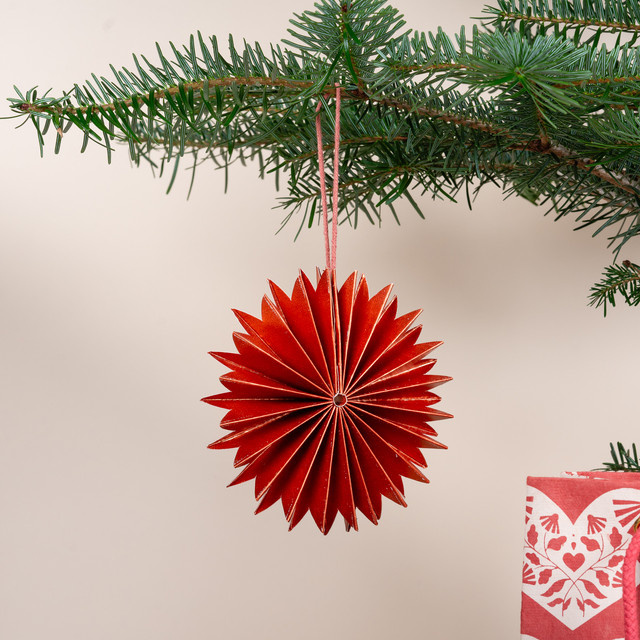 Green Living Weihnachtshänger Stern aus Papier in Dunkelrot - Bild 1