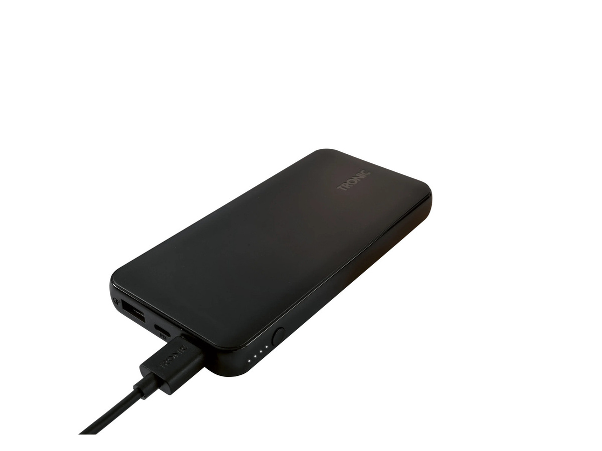 TRONIC Powerbank mit 10000 mAh in Schwarz mit USB-A und USB-C Anschlüssen - Bild 2