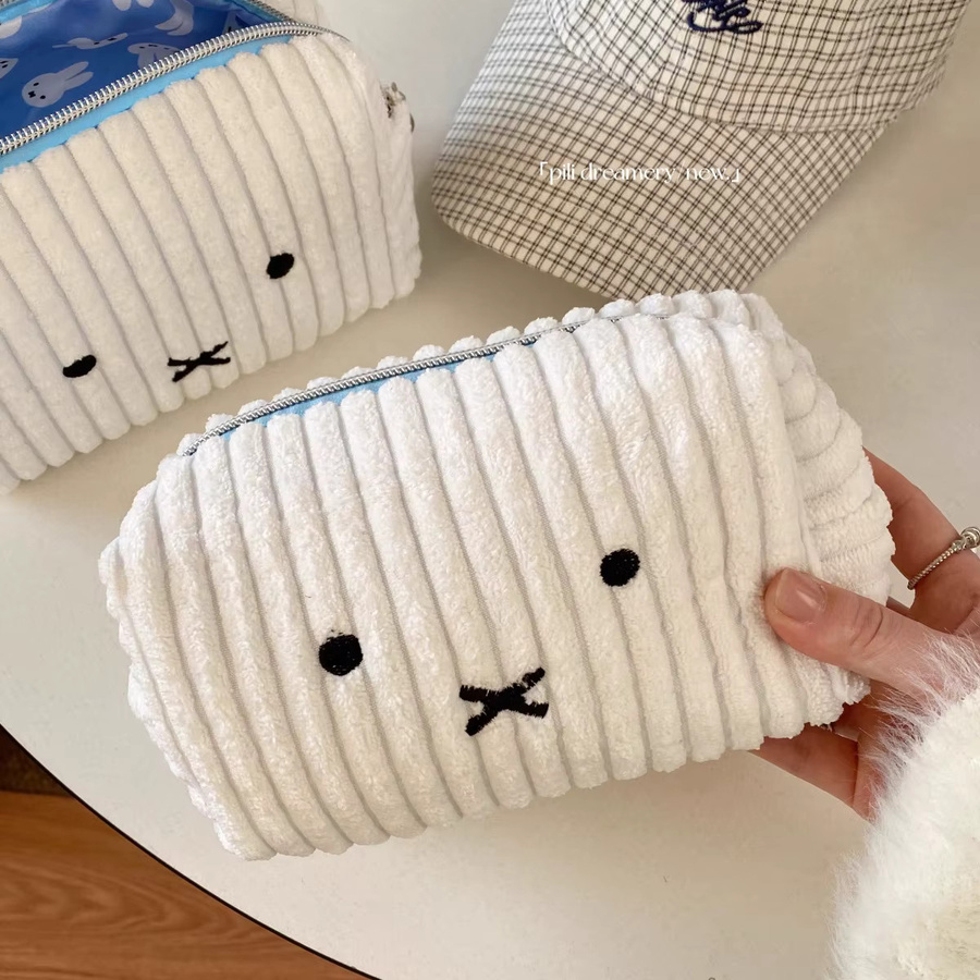 Miffy Kosmetiktasche und Schreibutensilien-Aufbewahrungstasche aus Textil in Weiß - Bild 4