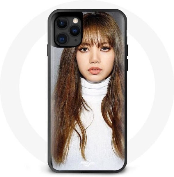 MANIACASE Handyhülle für iPhone 13 Mini Blackpink Lisa CELINE Paris Fashion Week Event in Schwarz und Multicolour - Bild 1