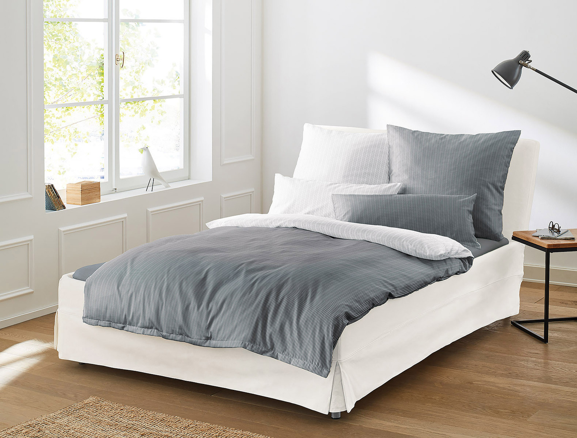 Premium Linea 8021 Mako-Satin Bettwäsche aus Baumwolle gestreift, reversibel, Farben: Weiß, Beige, Grau, B/H: 135 x 200 cm mit Kissen 40 x 80 cm - Bild 1