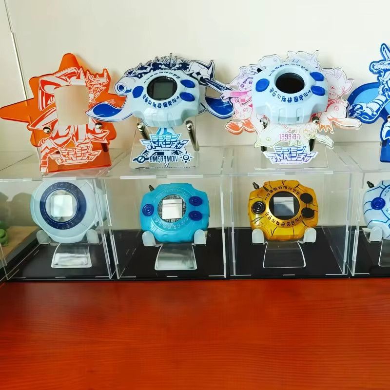 Bandai Digimon 25. Jubiläums Tyrannosaurus Maschinen-Digivice Acryl-Tischständer Deko-Ornament in Multicolor - Bild 1