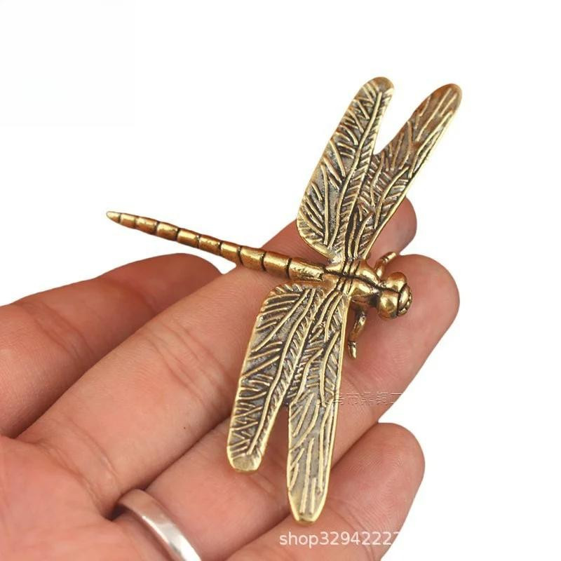 Yiran Furniture Vintage Libellen-Figur aus Kupfer im chinesischen Stil, Goldfarbene Insekten-Miniatur als Tischdekoration - Bild 2