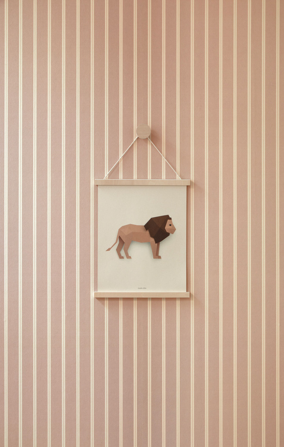 Studio Ditte Tapete Ribbon / Lintjes in Old Pink mit abstraktem Streifenmuster aus Vlies - Bild 1