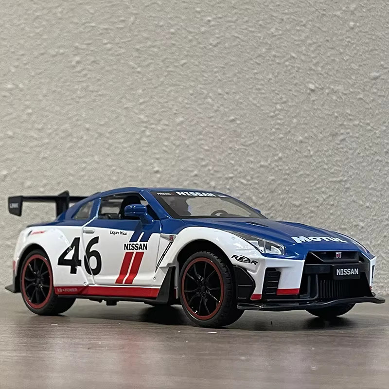 WELLY Nissan GTR Modellauto, 1:22, Metall, mit Sound & Licht - Bild 4