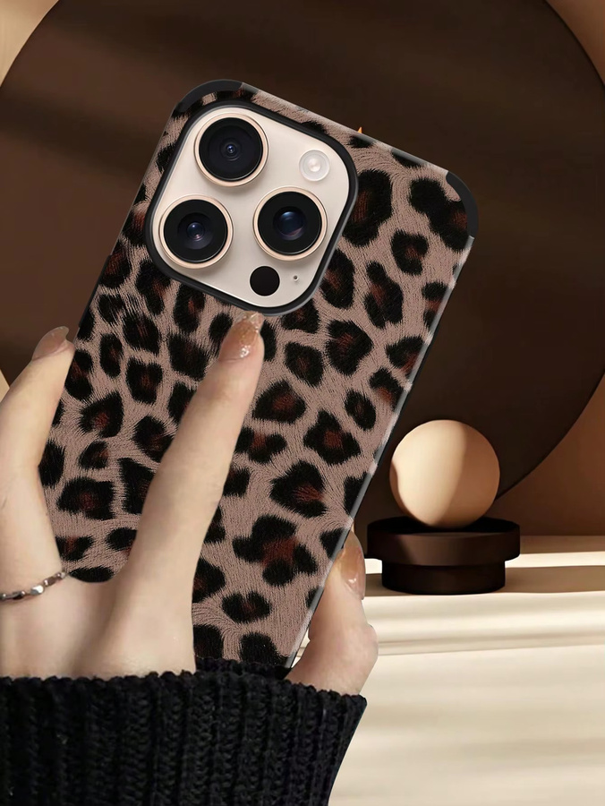 Handyhülle mit Leopardenmuster aus weichem PU-Leder für iPhone 11 bis iPhone 17 in Braun und Multicolour - Bild 4