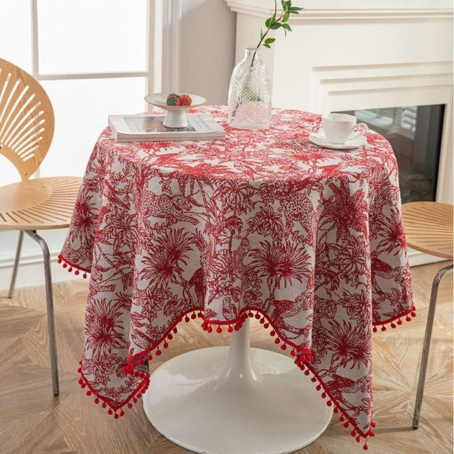 Jacquard-Tischdecke mit Blumen- und Vogelmuster von JMG Household Supplies, Farbe: Rot, B/T: 90 x 90 cm - Bild 1