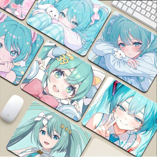 Moetch Kawaii Hatsune Anime Mauspad rutschfeste Schreibtischunterlage in Multicolour - Bild 1