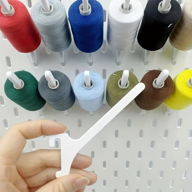 JAY HOME Garnspulen-Haken für Skadis Pegboard, 10 Stück, Weiß, Kunststoff, Organizer für Stickerei und Näharbeiten - Bild 1