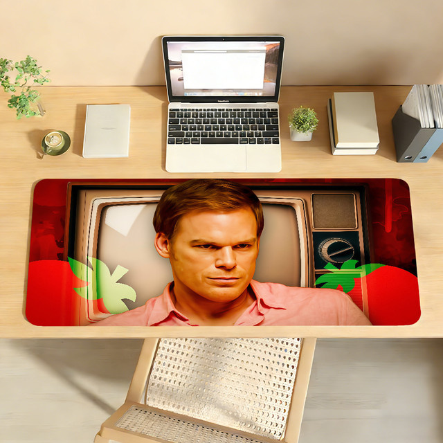 Dexter Morgan Mauspad XXL Schreibtischunterlage in Multicolour mit rutschfester Kante für PC und Laptop - Bild 1