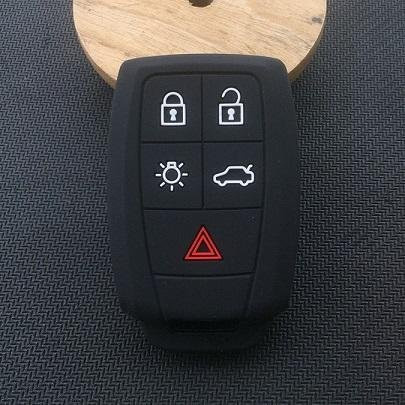 Silikon Schlüsselabdeckung in Schwarz für Volvo XC90 C70 S60 D5 V50 S40 C30 sowie Scirocc als Schutzhülle für Auto Fernbedienungen und Schlüsselanhänger - Bild 1