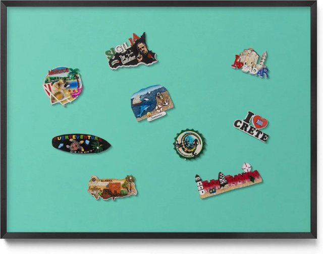 Tulup Magnettafel Magnetboard für Urlaubsmagnete in Mintgrün mit schwarzem Rahmen, Breite: 80 cm, Höhe: 60 cm - Bild 1