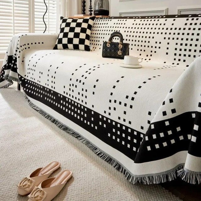 Universeller Sofabezug aus Chenille in Schwarz, doppelseitig und maschinenwaschbar, B/B: 180 x 90 cm - Bild 1