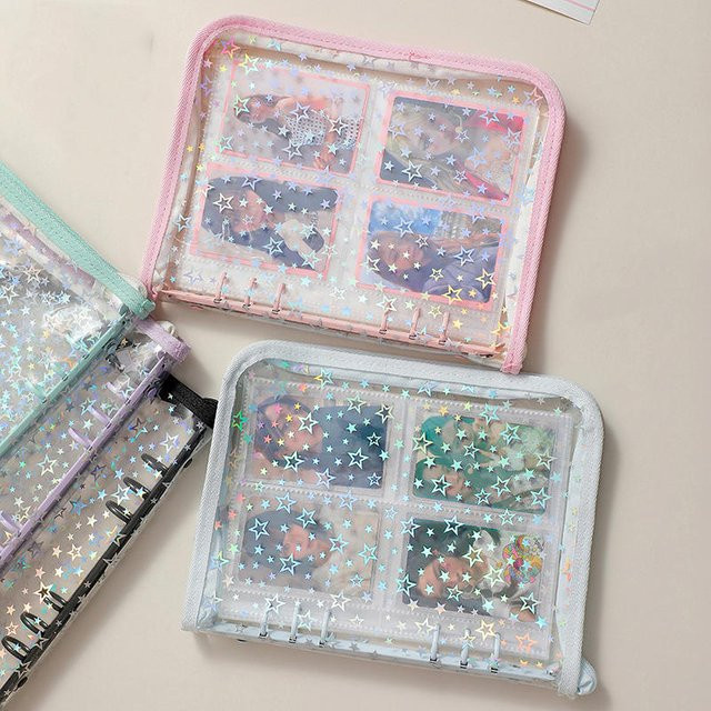 Transparente 6-Loch Reißverschluss-Bindereinbandhülle mit Glitzerstern aus PVC für A5 Notizbücher und Fotoplaner - Bild 1