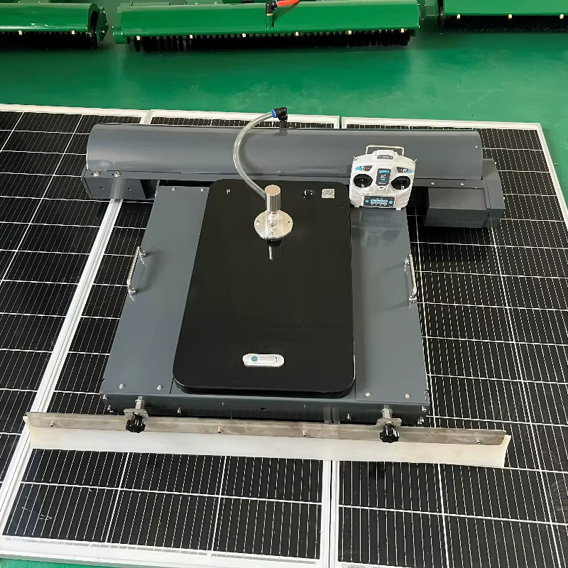 EXW Vollautomatischer Photovoltaik-Reinigungsroboter für Solarpanel-Reinigung, nass und trocken für große Kraftwerksprojekte - Bild 3