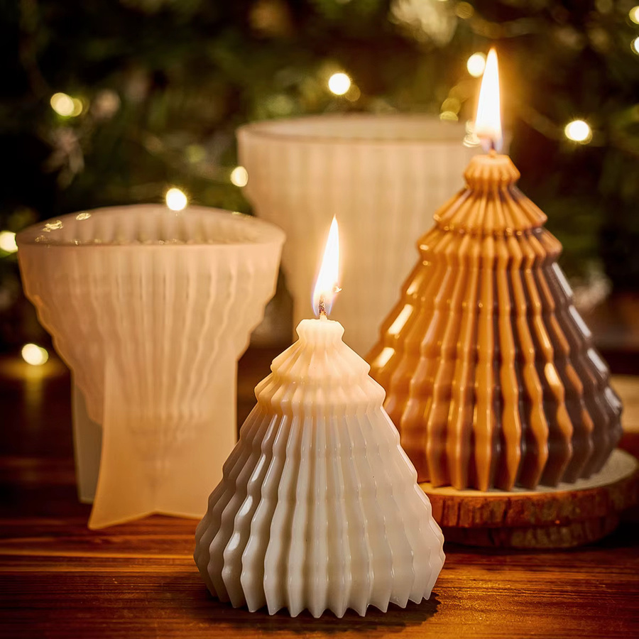 UDOCOOL Silikonform für DIY Origami Weihnachtsbaum Kerzen mit Streifenmuster zur Herstellung von handgemachten Duftkerzen und Weihnachtsornamenten - Bild 2