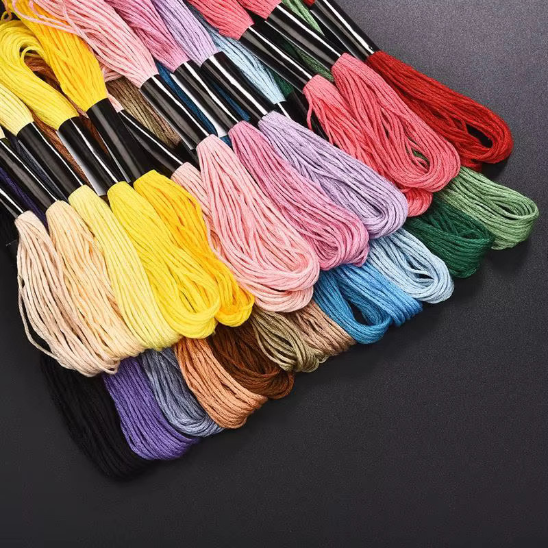 Multicolor Stickgarn aus Baumwolle für Kreuzstich und DIY-Nähprojekte, 100 Stück - Bild 4