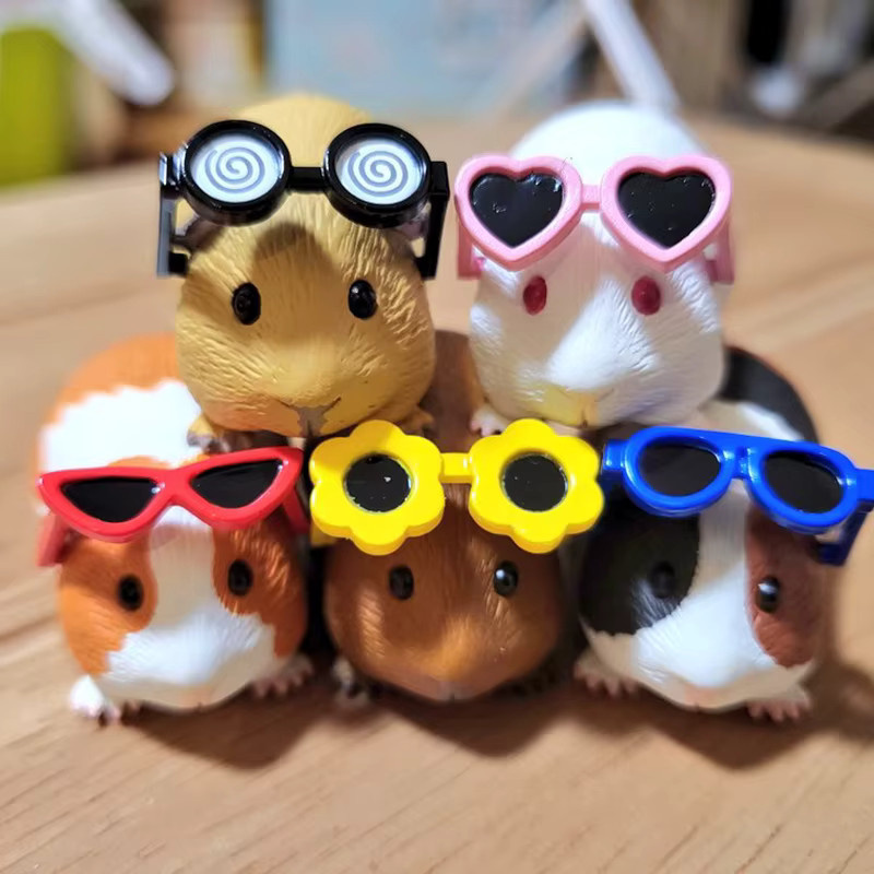 Banpresto Meerschweinchen mit Sonnenbrille Blind Box Anime Action Figur Multicolor Desktop Dekoration - Bild 2