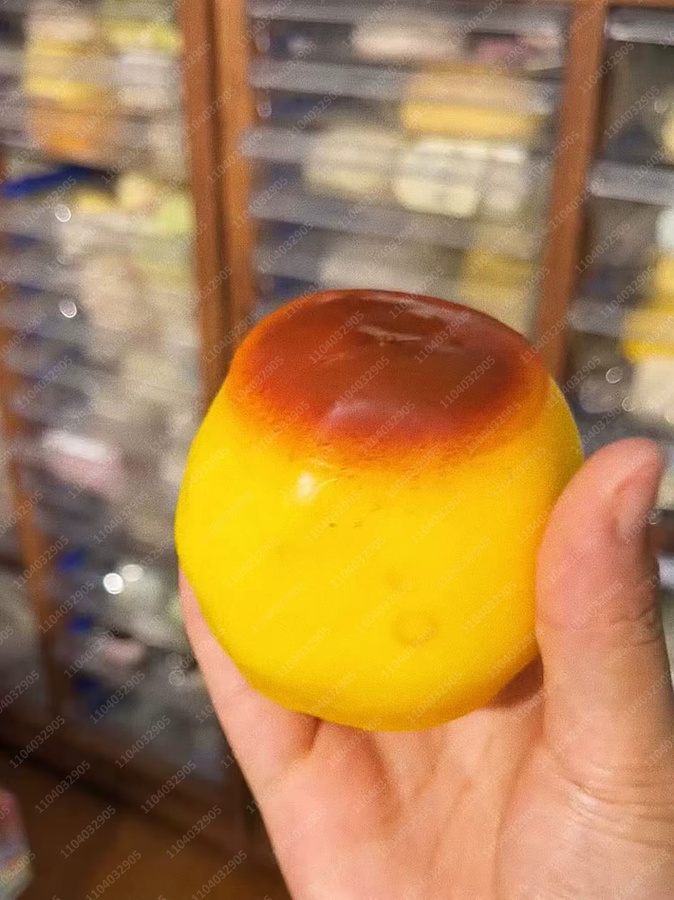 Hot Toys Lebensmittelförmige Knusprige Stressball-Blöcke, gelb - Bild 2