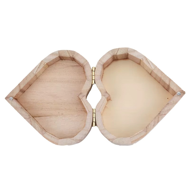 Herzförmige Schmuckbox aus Holz in Braun als Aufbewahrungsbox für Ringe und Ohrringe - Bild 3