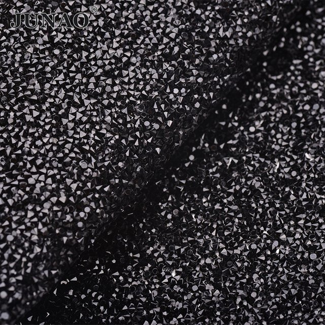 JUNAO Selbstklebendes Strass-Mesh-Gewebe aus Kunstharz in Schwarz und Gold, 24 x 40 cm, Kristall-Zierband für deine Dekoration - Bild 1