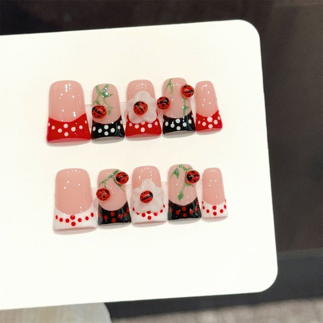 YADORNOS Künstliche Nägel, 10 Stück, 3D-Blumen-Marienkäfer-Design, Glänzend - Bild 1