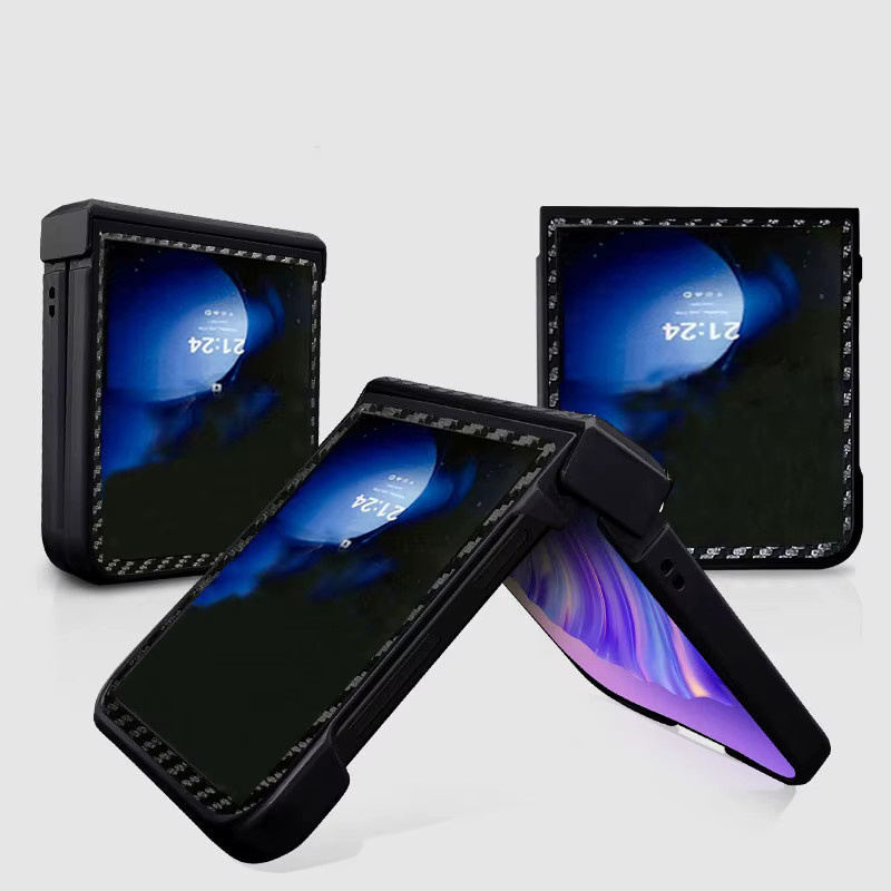Luxuriöse Stoßfeste Handyhülle aus Leder mit Kohlefaser-Streifen für Motorola Razr 50, 60 und 70 Ultra in Schwarz - Bild 4