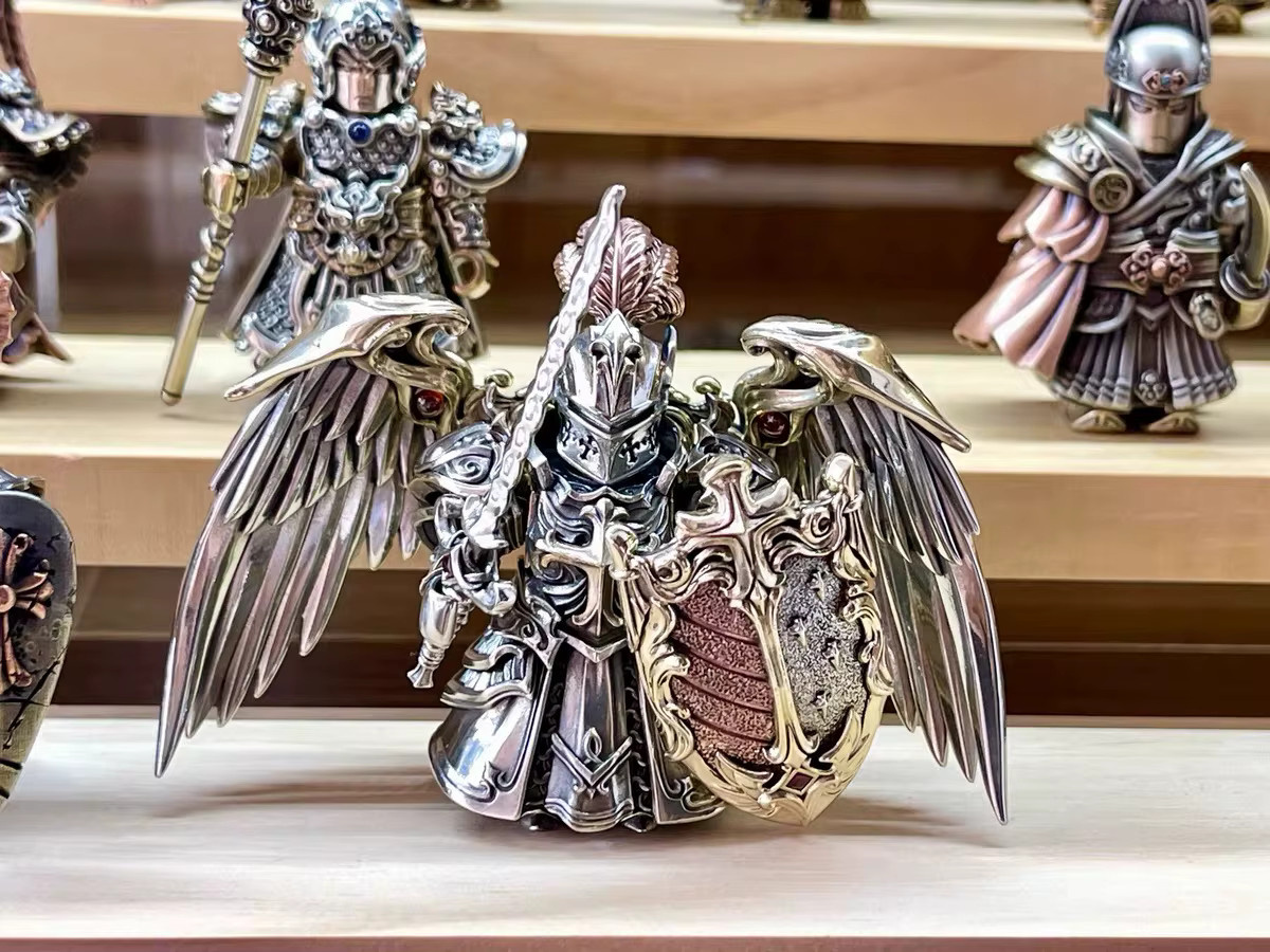 Bandai Ritter Templer Figur, Metall, Kupfer, Einzelfigur - Bild 4