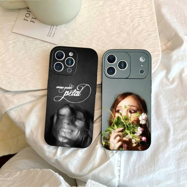 Ariana Grande Petal Handyhülle für iPhone 17, 16, 15, 14, 13, 12, 11 und weitere Modelle, weiche Schutzhülle in Schwarz - Bild 1