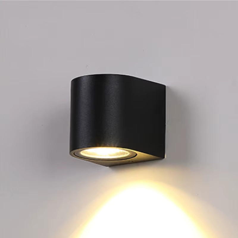 OSABO LED Außenwandleuchte in Schwarz, IP65 wasserdichte Up-Down Wandlampe für Garten und Veranda, modernes Zylinder-Design mit warmweißem Licht - Bild 2