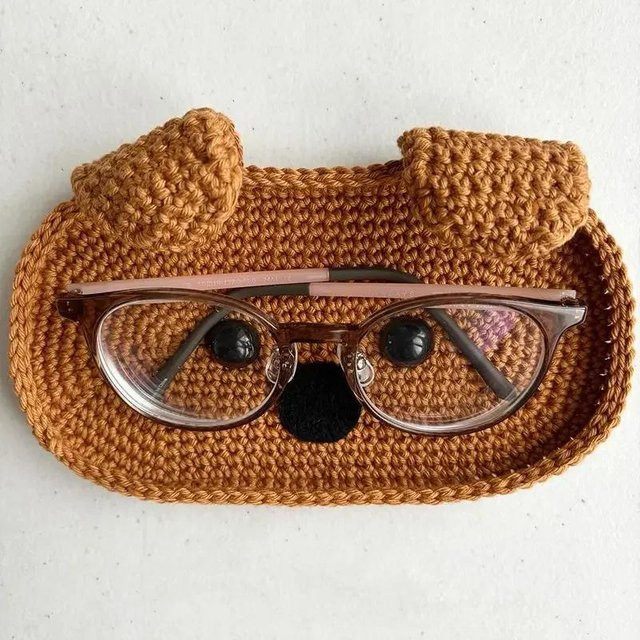 Binchi Brillen-Aufbewahrungsbox, Handgehäkelt, Tier-Serie, Braun - Bild 1