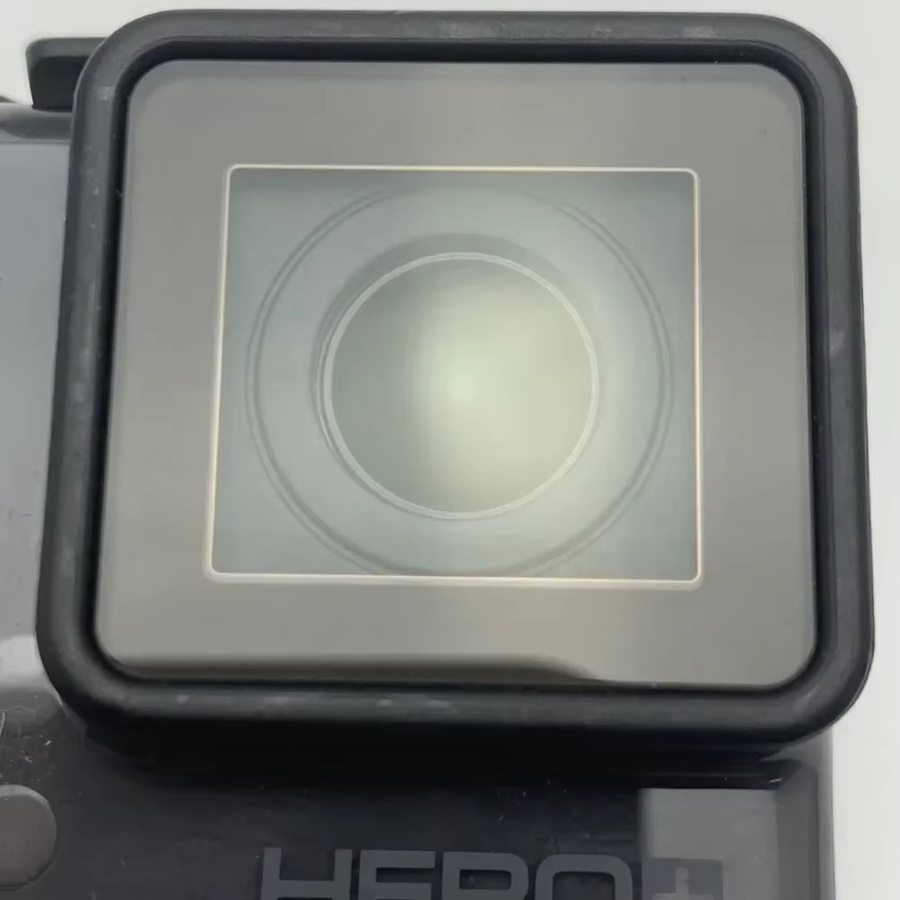 GoPro Hero Action-Kamera Schwarz mit Basis-Klebepad, Datenkabel und Schraube - Bild 2