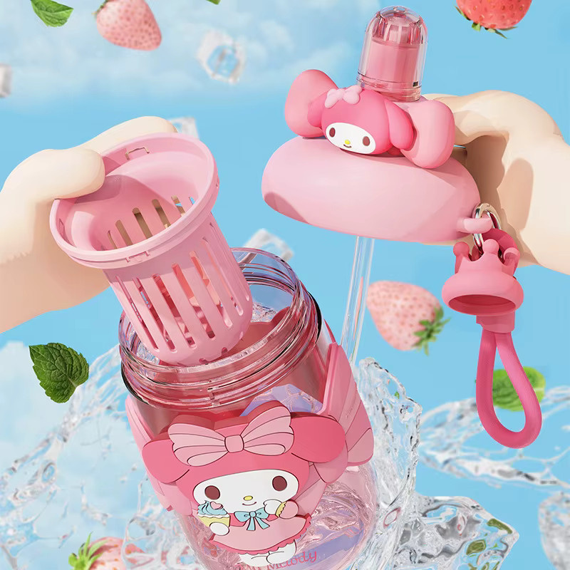 X&W Sanrio Cinnamoroll und Kuromi Trinkbecher für Kinder aus Tritan mit Stroh, auslaufsicher und tragbar - Bild 2