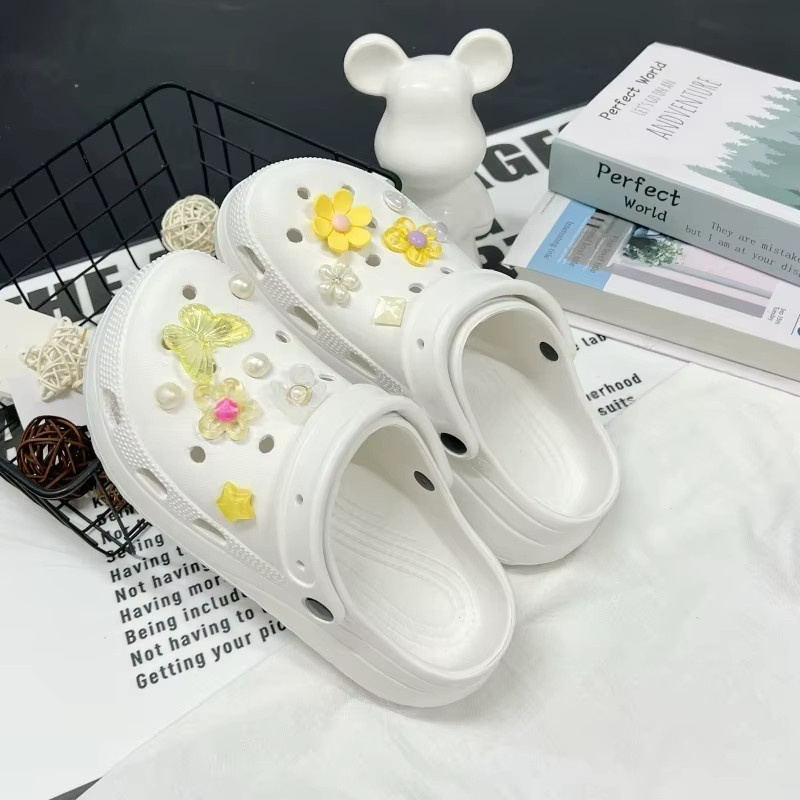 Mesuca Schuhcharms, 13-teiliges Set, Blumen und Schmetterlinge, Perlen & Strass, Kinder - Bild 2